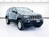 Used 2020 Jeep Grand Cherokee Laredo image 3