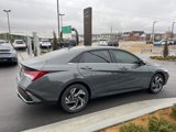 New 2025 Hyundai Elantra SEL image 4