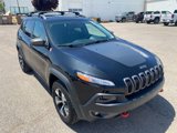 Used 2016 Jeep Cherokee Trailhawk w/ Comfort/Convenience Group image 3