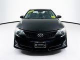 Used 2012 Toyota Camry SE image 2