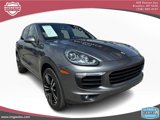 Used 2016 Porsche Cayenne image 2