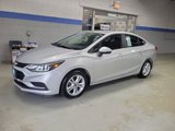 Used 2017 Chevrolet Cruze LT image 2