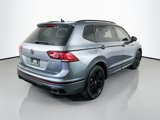 Used 2022 Volkswagen Tiguan SE R-Line image 4