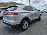Used 2017 Lincoln MKC Select w/ Select Plus Package image 4