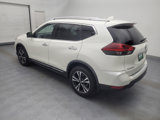 Used 2018 Nissan Rogue SL w/ Premium Package image 3