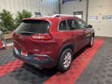 Used 2015 Jeep Cherokee Latitude image 6