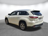 Used 2014 Toyota Highlander XLE image 6