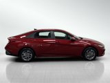Used 2024 Hyundai Elantra SEL image 4