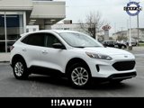 Used 2022 Ford Escape SE image 2