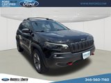 Used 2019 Jeep Cherokee Trailhawk w/ Cold Weather Group image 4