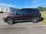 Used 2018 Toyota RAV4 LE image 4