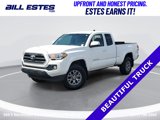 Used 2017 Toyota Tacoma SR5 image 1