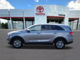 Used 2017 Kia Sorento LX image 4