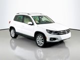 Used 2014 Volkswagen Tiguan SE image 2
