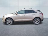 Used 2022 Cadillac XT5 Premium Luxury image 2