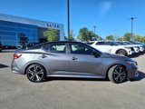 Used 2020 Nissan Sentra SR image 2