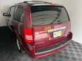 Used 2009 Chrysler Town & Country Touring w/ Family Value Group image 6