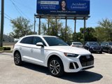 Used 2022 Audi Q5 2.0T Premium w/ Convenience Package image 2