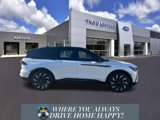 New 2025 Lincoln Nautilus Reserve image 2