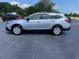 Used 2018 Subaru Outback 2.5i image 2