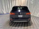 Certified 2022 Volkswagen Taos SEL image 5