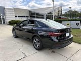 Used 2024 Volkswagen Jetta SE image 5