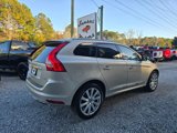 Used 2017 Volvo XC60 T5 Inscription image 5