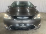 Used 2017 Chrysler Pacifica Touring-L image 2