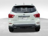 Used 2017 Nissan Pathfinder Platinum image 4