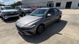 Used 2024 Hyundai Elantra SEL image 4