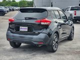 Used 2018 Nissan Kicks SR image 3