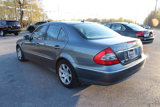Used 2009 Mercedes-Benz E 320 BlueTEC Sedan image 3
