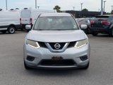 Used 2016 Nissan Rogue S image 2