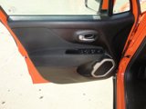 Used 2016 Jeep Renegade Latitude w/ Cold Weather Group image 3