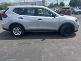 Used 2018 Nissan Rogue S image 2