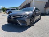 Used 2024 Toyota Camry SE image 2