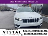 Used 2023 Jeep Cherokee Altitude Lux image 2