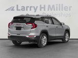 Used 2024 GMC Terrain SLE image 2