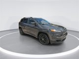 Used 2017 Jeep Cherokee Latitude image 2