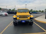 Used 2019 Jeep Wrangler Unlimited Sahara image 3