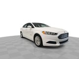 Used 2016 Ford Fusion SE image 4