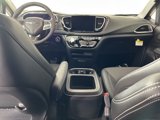 New 2025 Chrysler Pacifica Select image 6