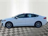 Used 2020 Ford Fusion SE image 2