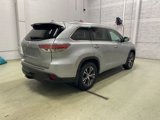Used 2016 Toyota Highlander XLE image 3