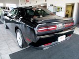 Used 2023 Dodge Challenger SXT image 4