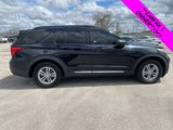 Used 2022 Ford Explorer XLT image 2