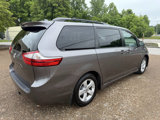 Used 2019 Toyota Sienna LE image 5