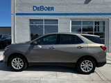 Used 2018 Chevrolet Equinox LT image 2