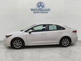 Used 2022 Toyota Corolla LE image 2