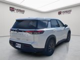 Used 2024 Nissan Pathfinder S image 3